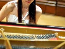 2011.04.18 Solo Piano Recital at University of Illinois at Urbana-Champaign Pianist/ Ya-Wen Wang with Prof. Ian Hobson